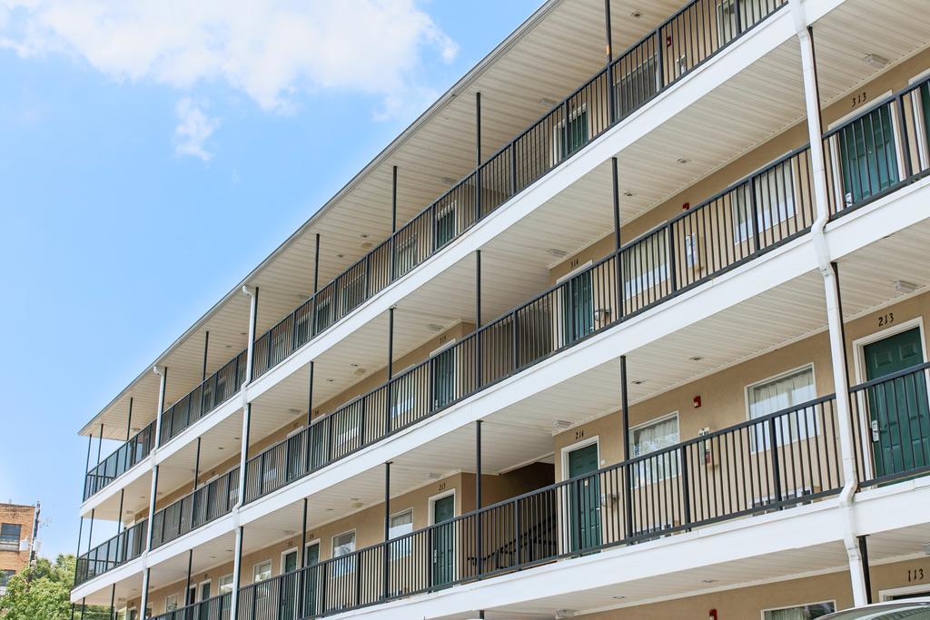 Budgetel Inn And Suites Atlanta Midtown Extérieur photo