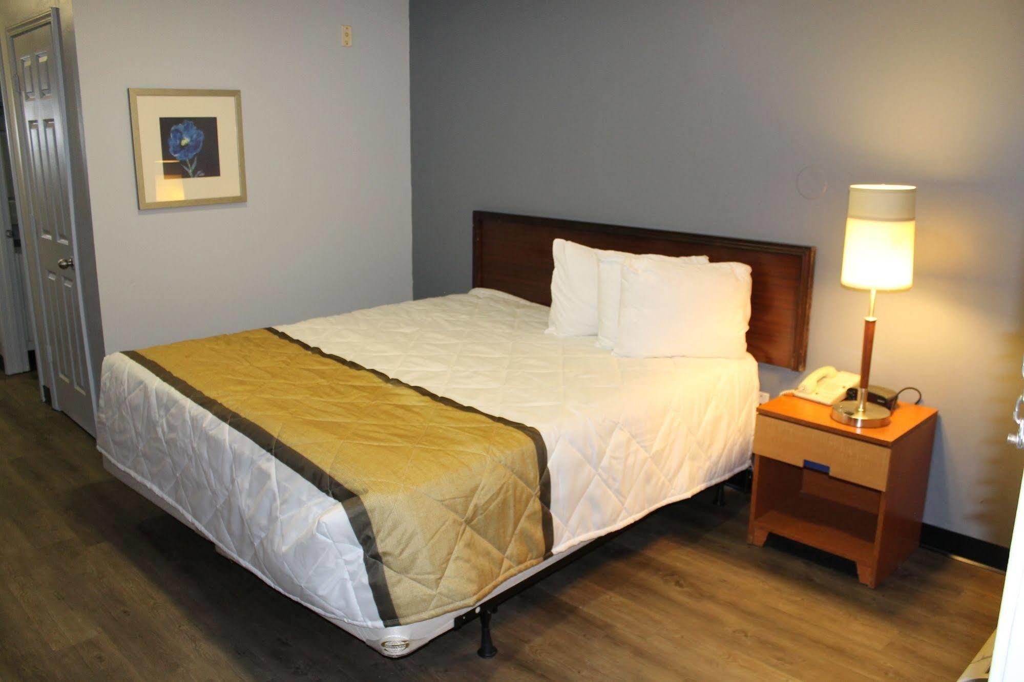 Budgetel Inn And Suites Atlanta Midtown Extérieur photo